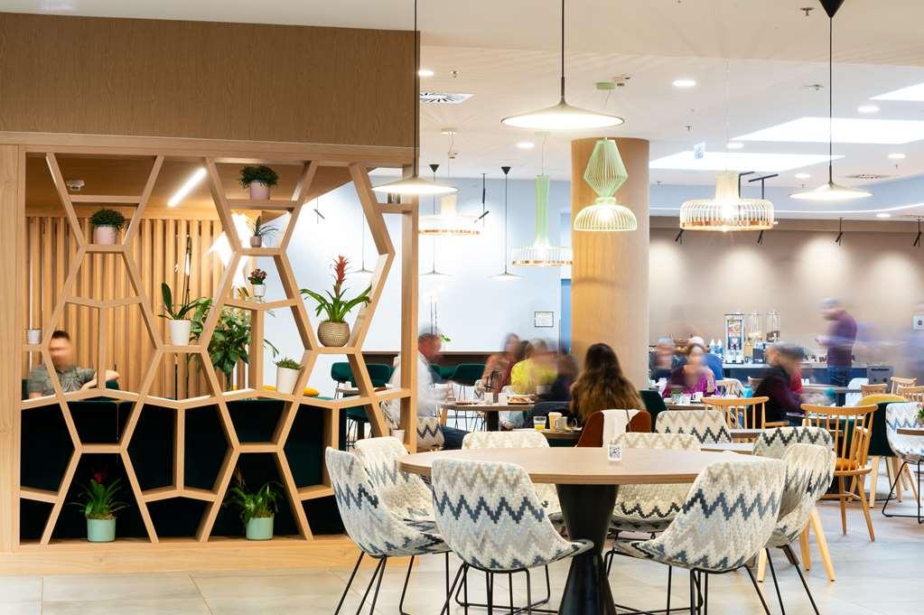 Hampton By Hilton Budapest City Centre Restaurant bilde