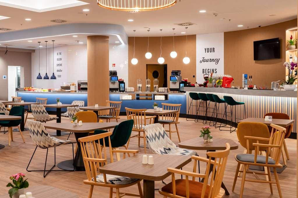 Hampton By Hilton Budapest City Centre Restaurant bilde